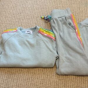 Lola and the boys set never worn 8